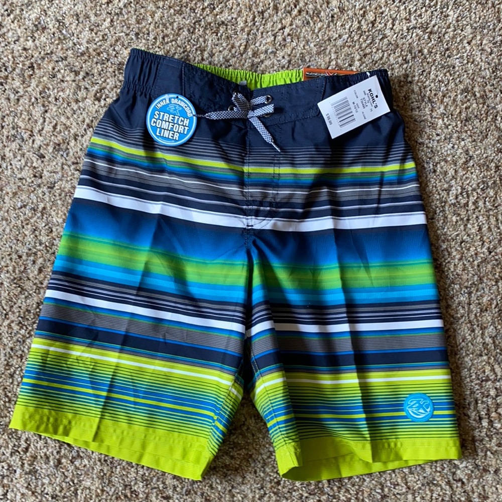 NWT boys swim trunks size 10-12